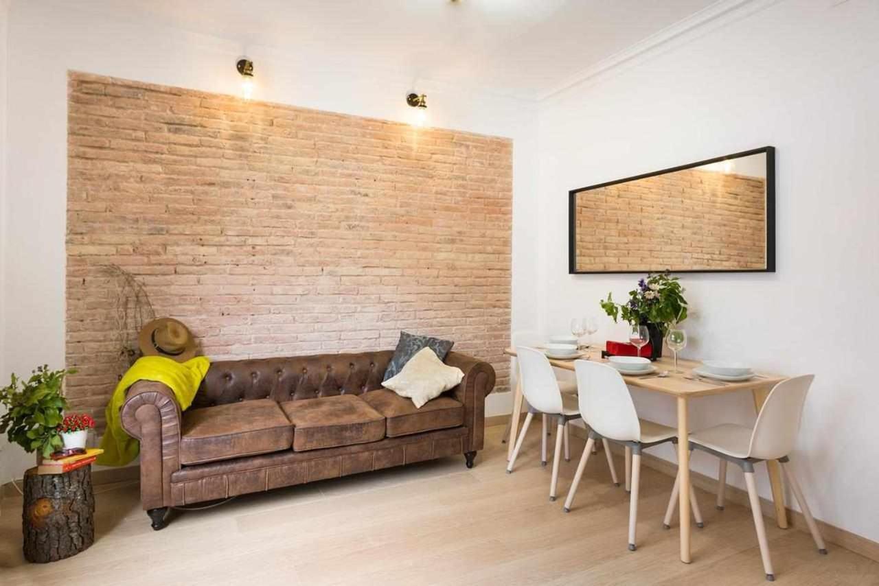 Apartment Eduardo Barcelona Luaran gambar