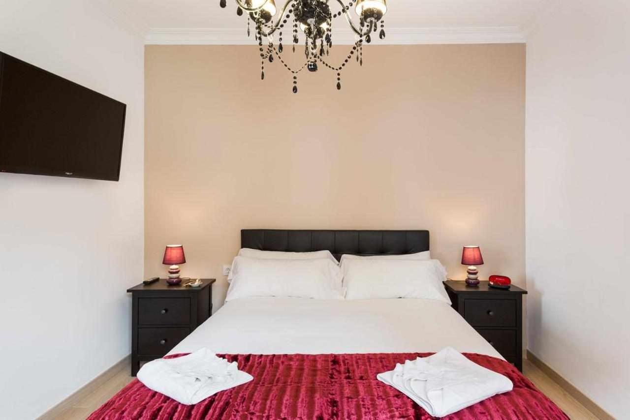 Apartment Eduardo Barcelona Luaran gambar